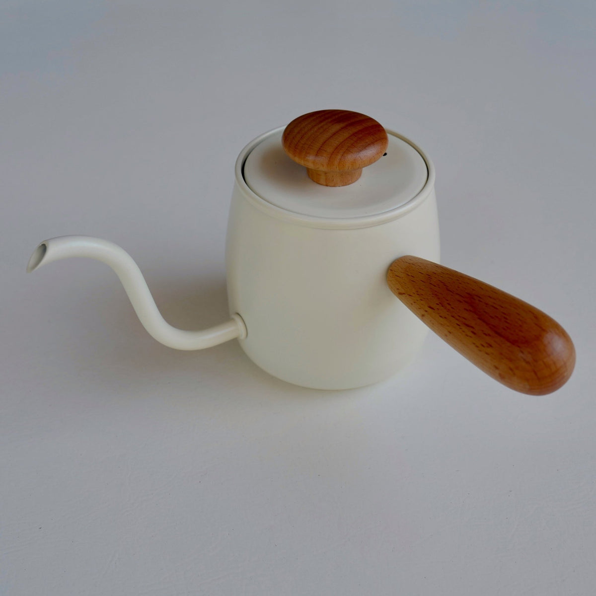 Miyaco Single Drip Kettle - White