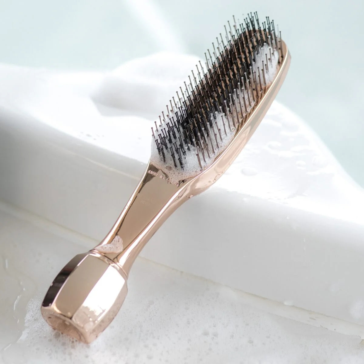 The Brush Revo (Scalp Brush)