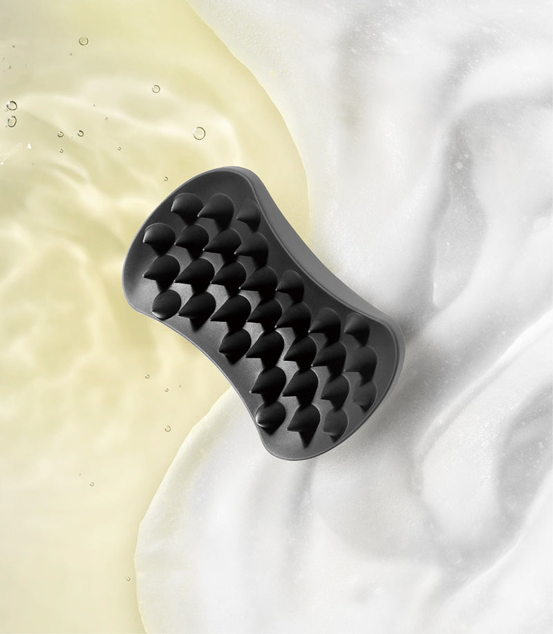 Bulk Homme The Scalp Brush
