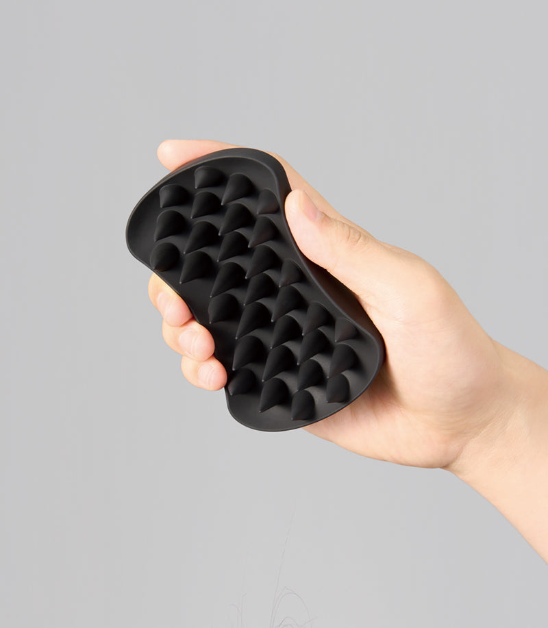 Bulk Homme The Scalp Brush