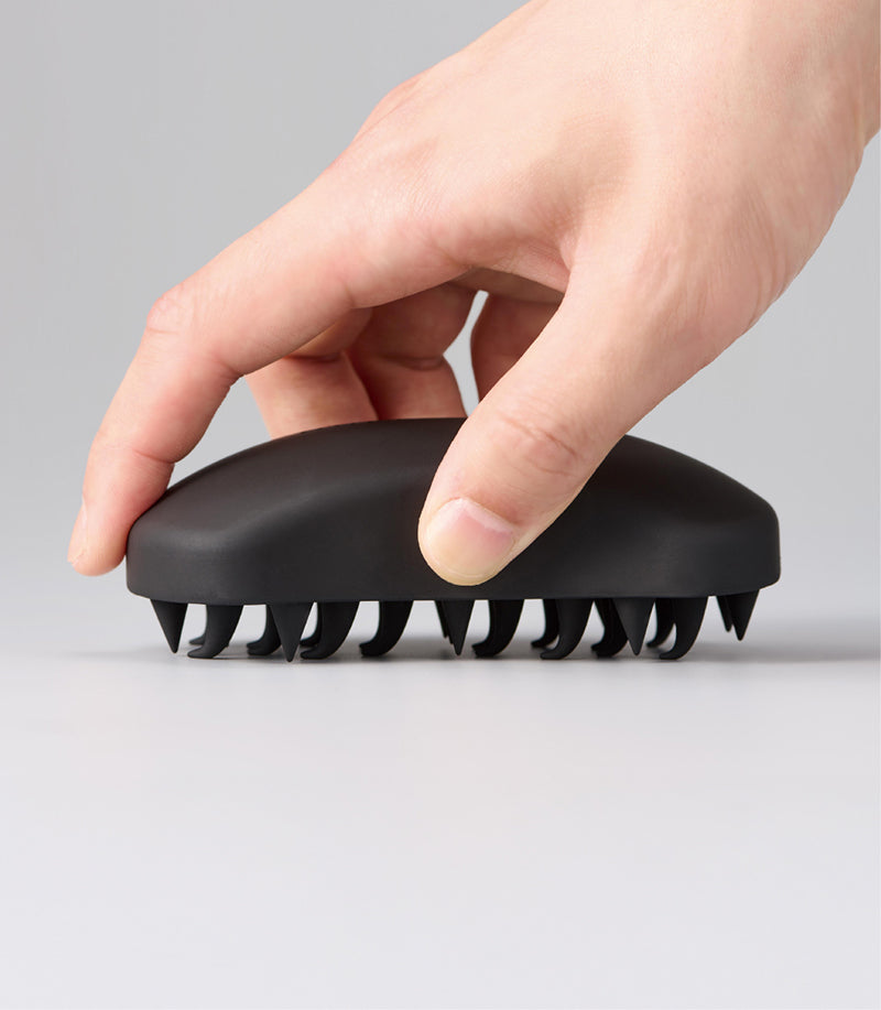 Bulk Homme The Scalp Brush