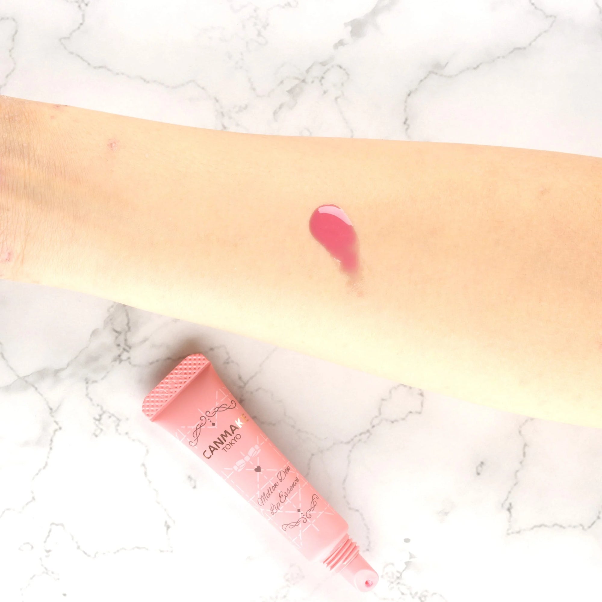 Canmake Mellow Dew Lip Essence
