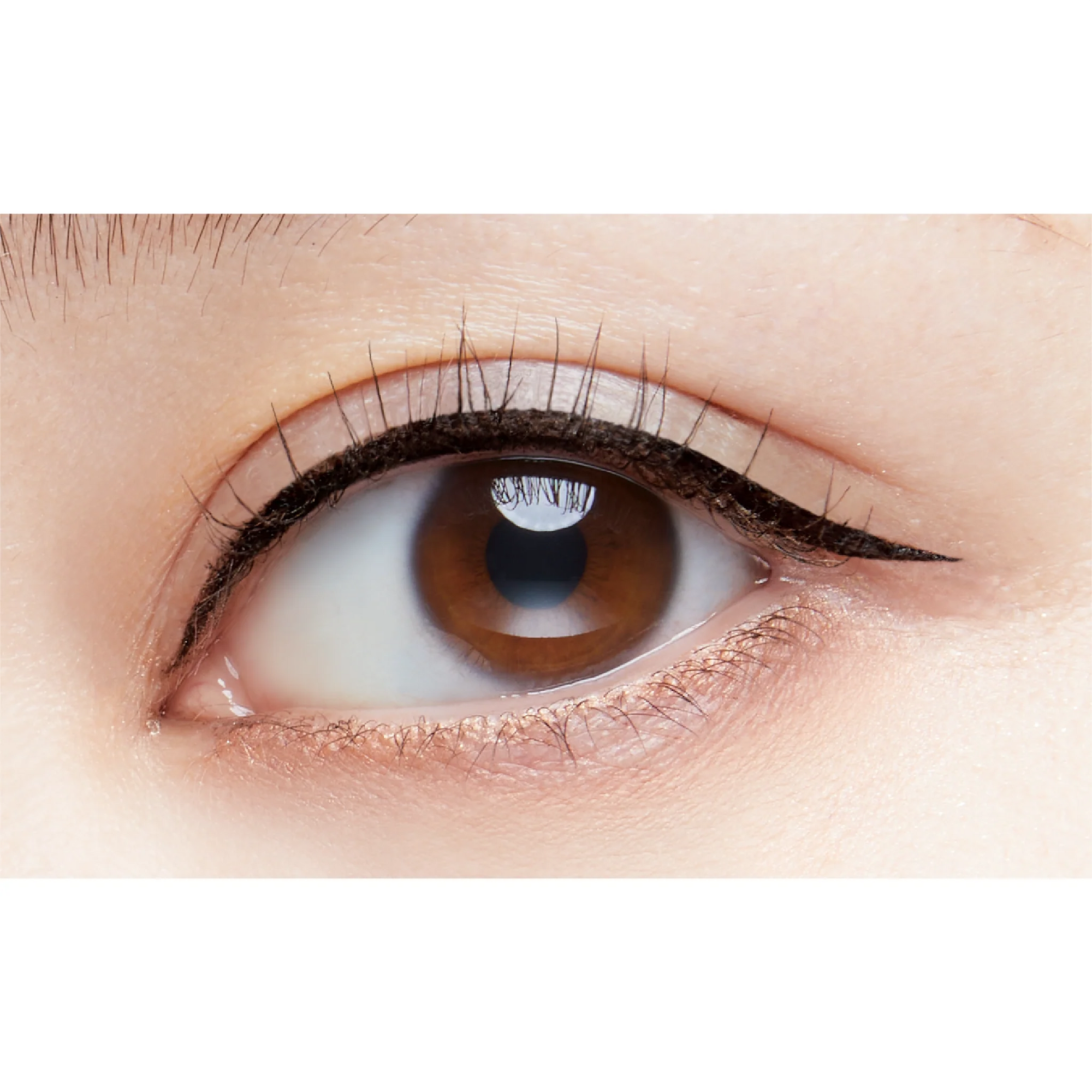 D-UP Silky Liquid Eyeliner