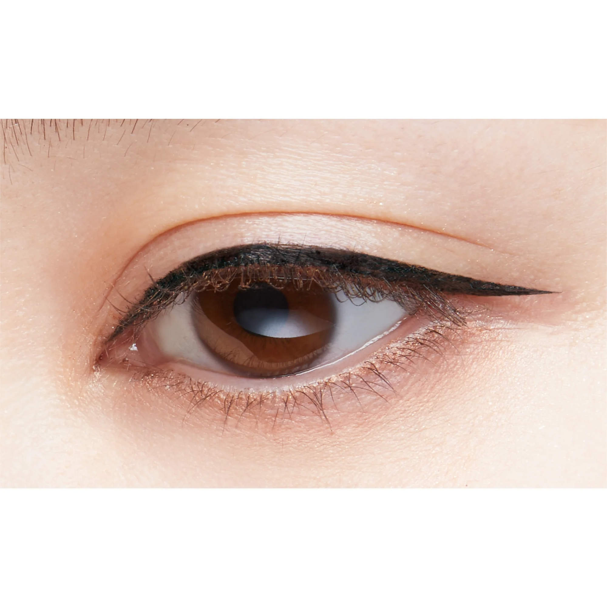 D-UP Silky Liquid Eyeliner