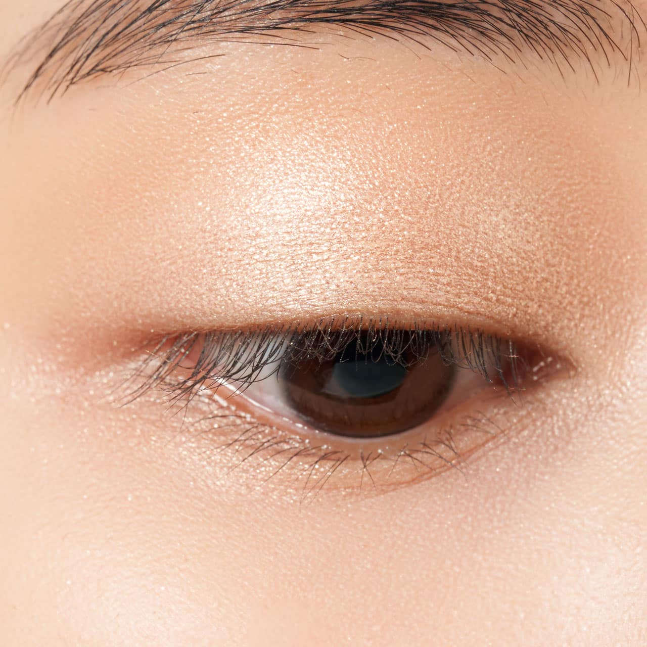 【新品】Elegance PARIS SILKY LIQUID EYES セット エレガンス2025年春コスメ、“クリアなツヤ×煌めくパール”新