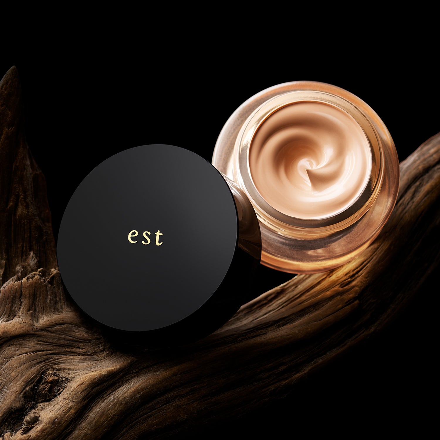 Est Flawless Concealing Cream Foundation
