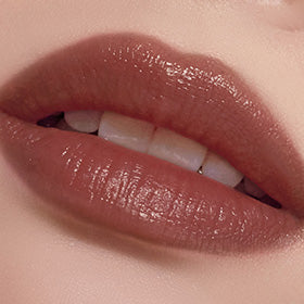 Femmue Le Rouge
