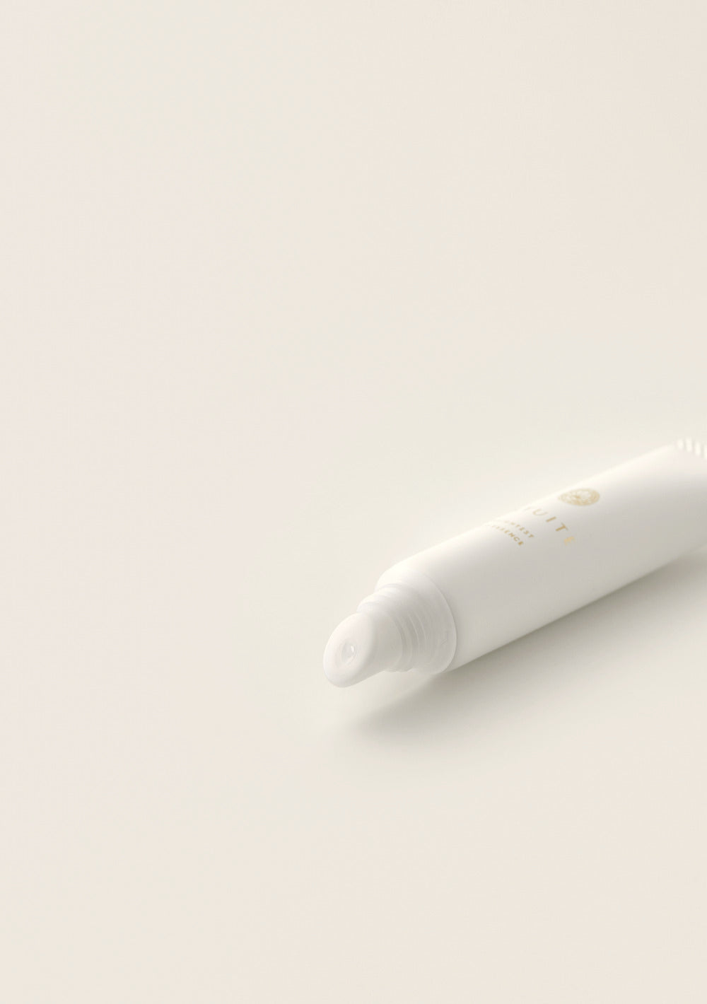 Fatuite Brightest Lip Essence