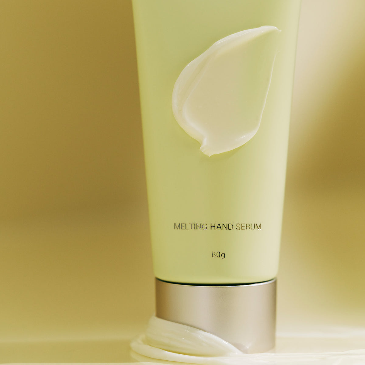 RMK Melting Hand Serum