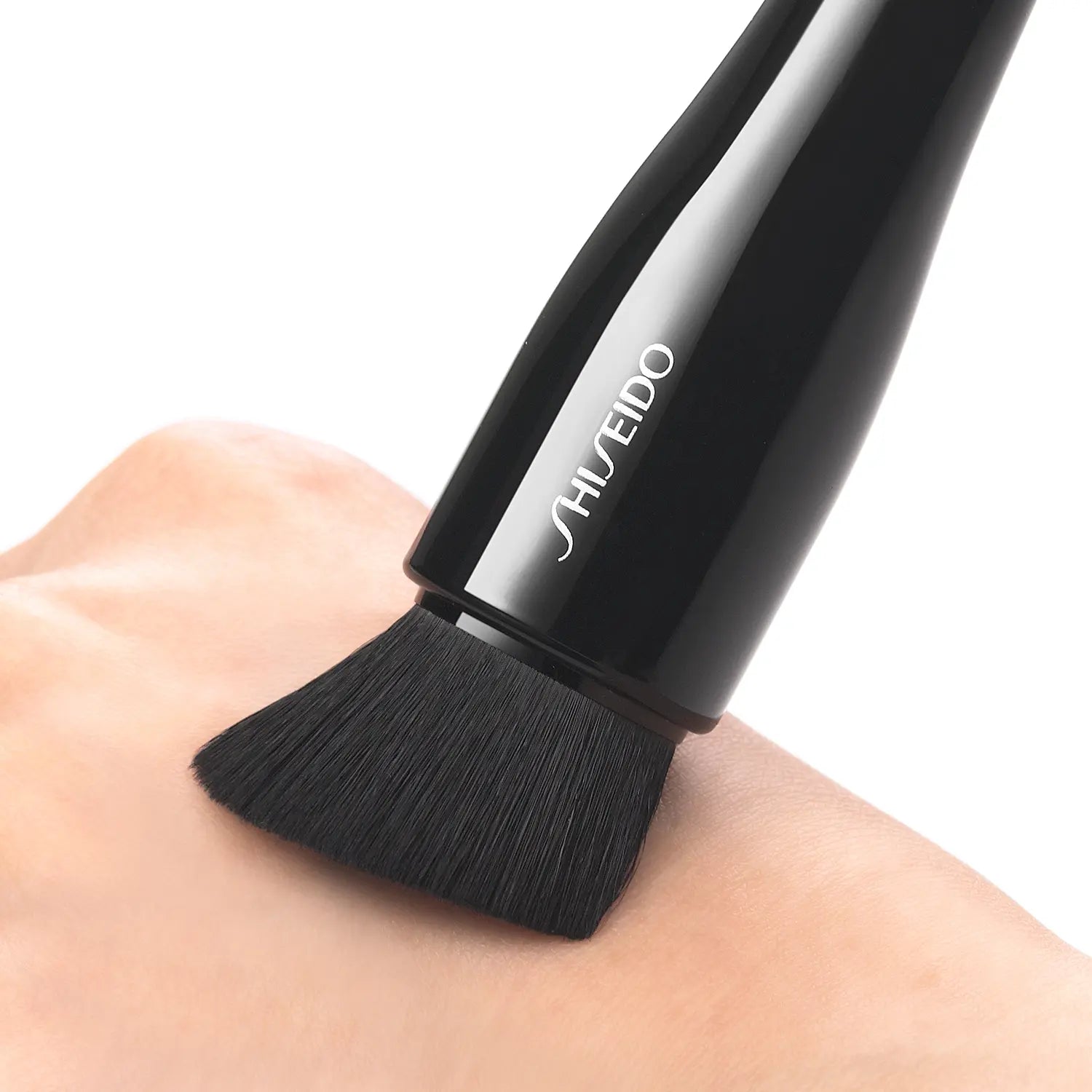 Shiseido Hasu Fude Foundation Brush – Ichiban Mart