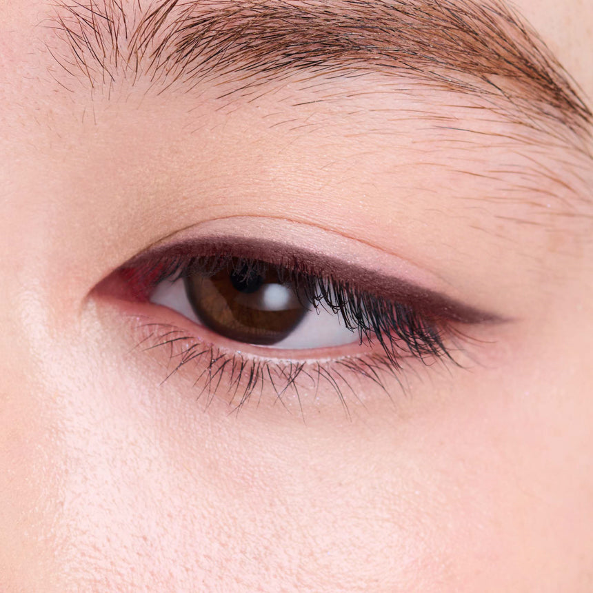 THREE Intense Funky Eyeliner