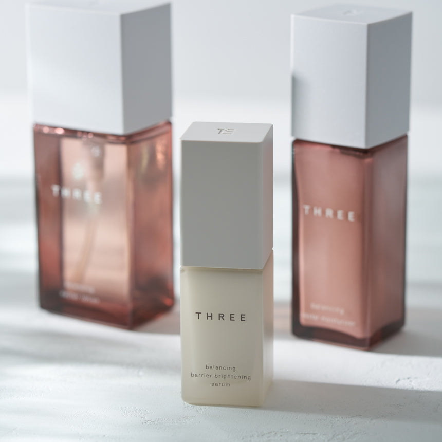THREE Balancing Barrier Brightening Serum