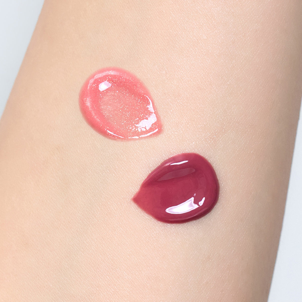 To/one Petal Blooming Gloss Hello Kitty Collection