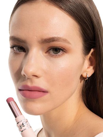Yves Saint Laurent Love Nude Lipstick