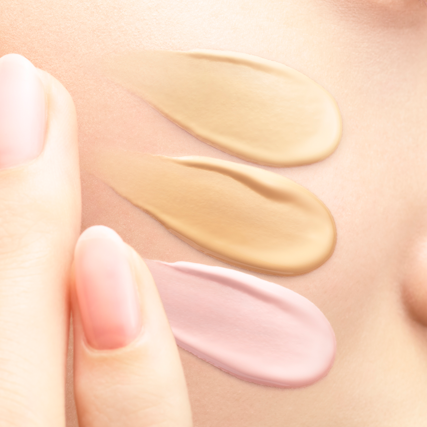 Decorte Sun Shelter Multi Protection Tone Up CC