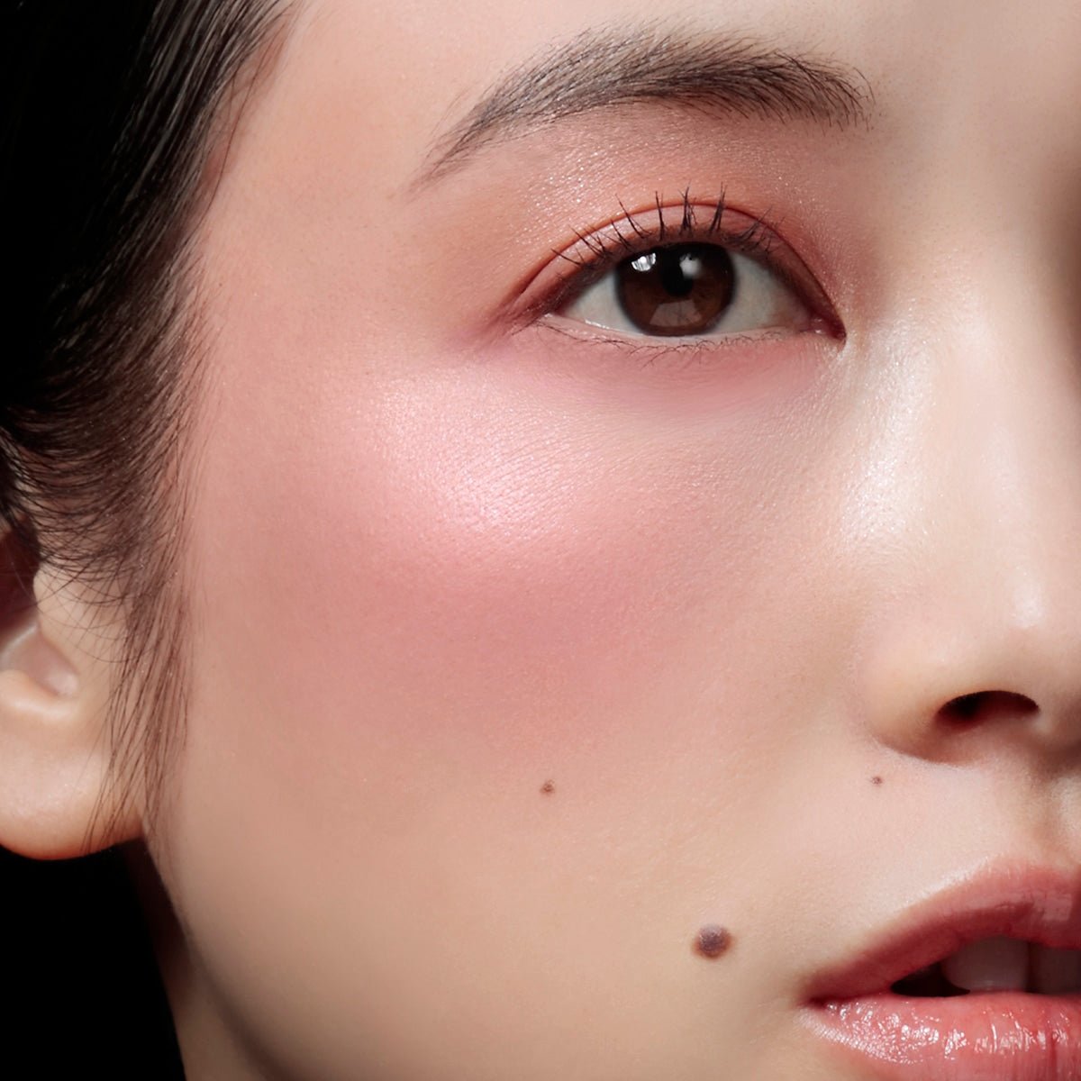ADDICTION The Blush Pearl – Everglow Cosmetics
